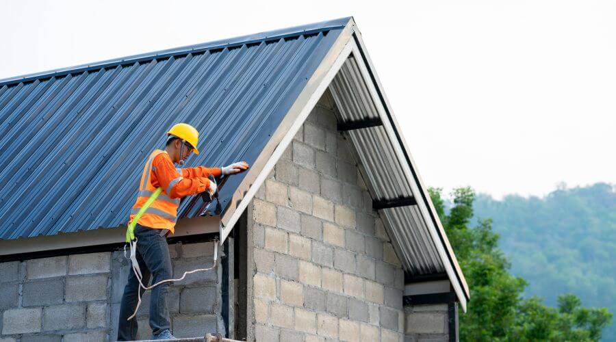 Expert top industrial roofings services in Leopolis, WI